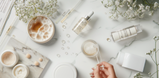 Fermentierte Hautpflege Warum Dermatologen jetzt auf Probiotika schwören – Diese 3 Wirkstoffe revolutionieren Ihre Hautgesundheit
