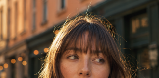 Birkin Bangs Der Pony, der im Hochsommer nicht auf der Stirn klebt