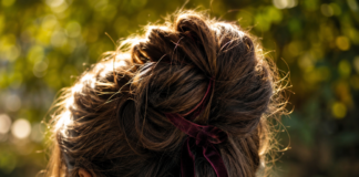 Coquette Ribbon Bun So hält der Bänder-Dutt den ganzen Abend